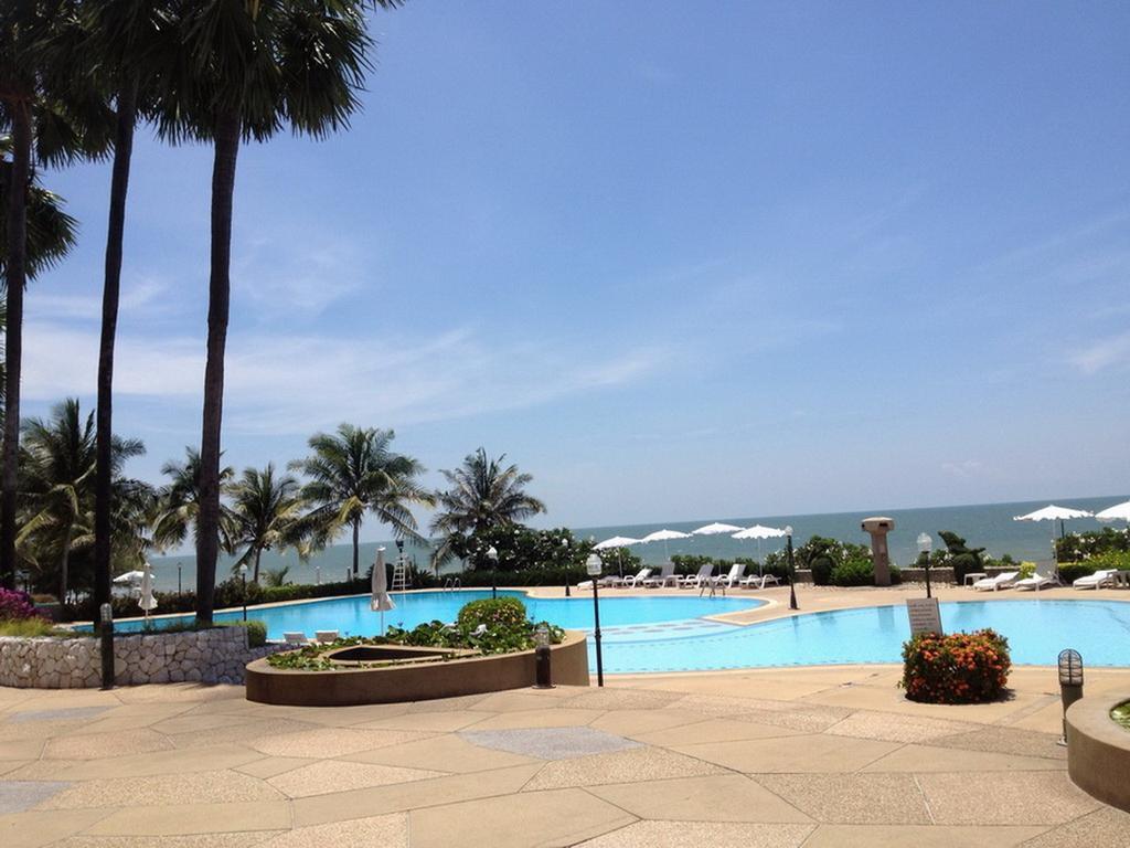 Cha-Am Beach Club Экстерьер фото