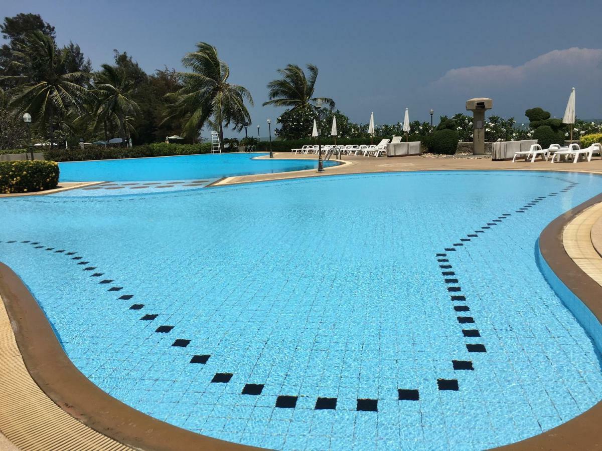 Cha-Am Beach Club Экстерьер фото